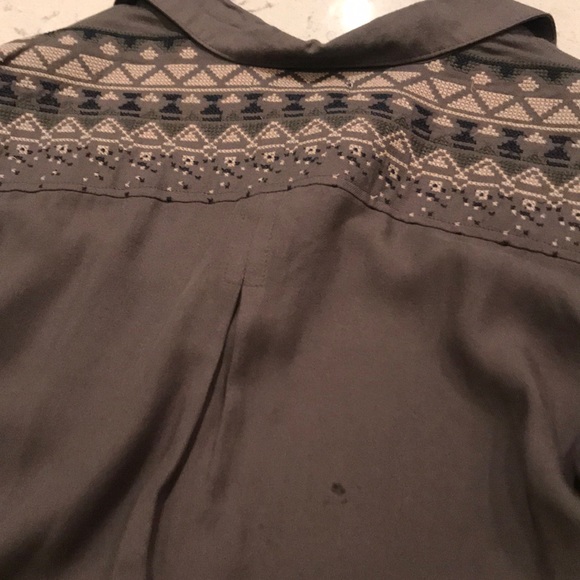 Button down top - Picture 4 of 4